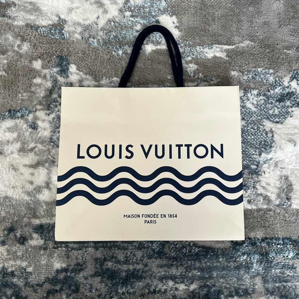 Louis Vuitton White and Blue Shopping Bag